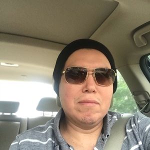 Meet your Posher, Jorge